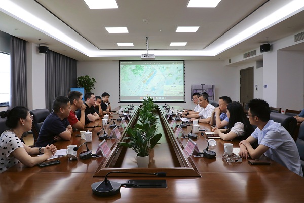 （网站）温州市制笔协会应邀携众企业来访抖圈官网开展商务洽谈.jpg